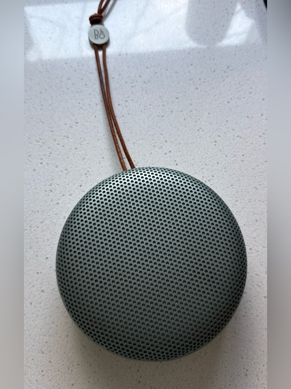 Bang & Olufsen Beoplay A1 (1st Generation) Bluetooth Speaker Excellent Condition